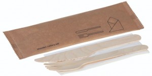 Træ, Sæt 3 dele, kniv, gaffel og serviet, FSC 100% - 250 stk krt*